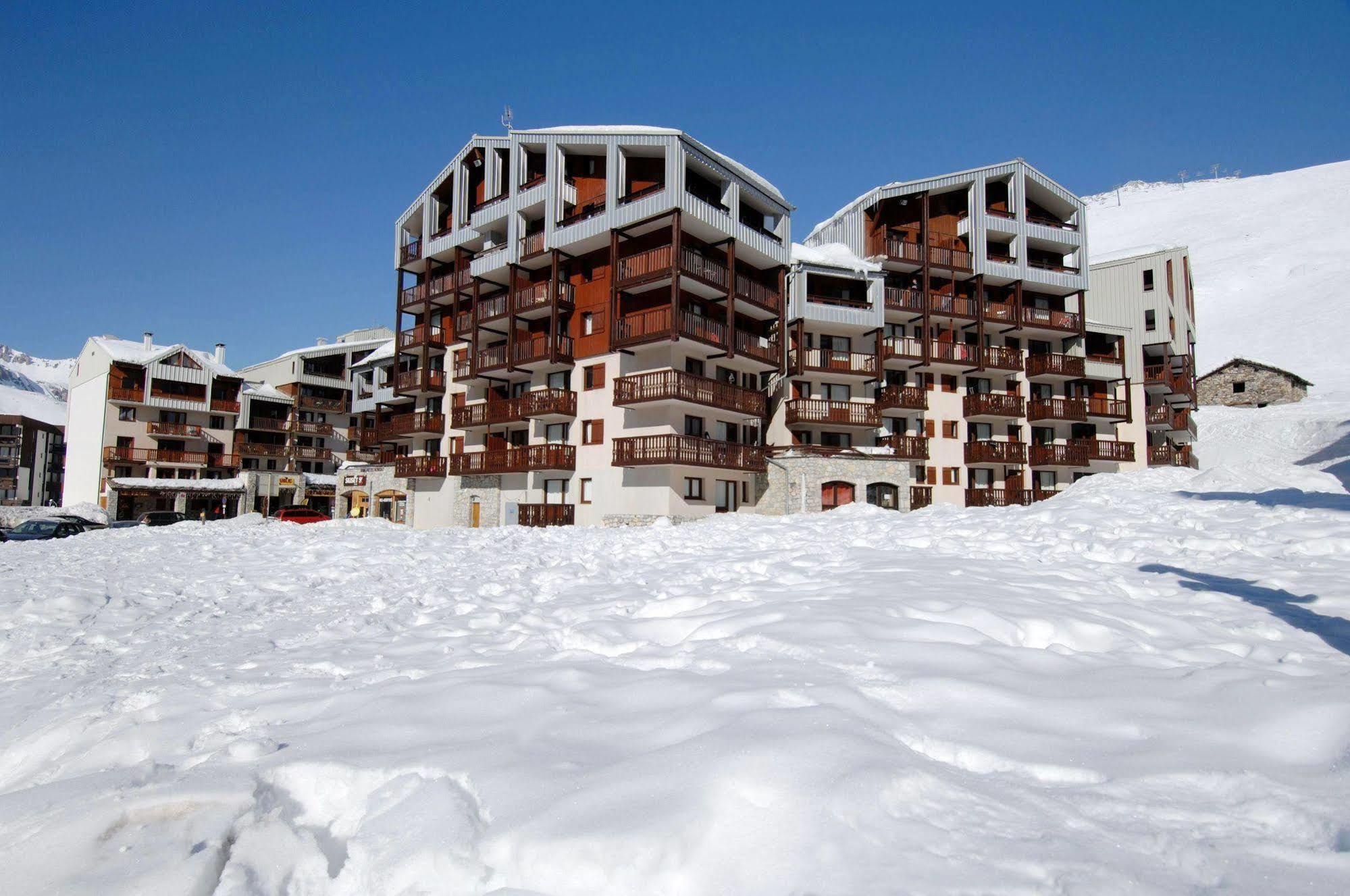 Residence Odalys Le Hameau Du Borsat 蒂涅 外观 照片