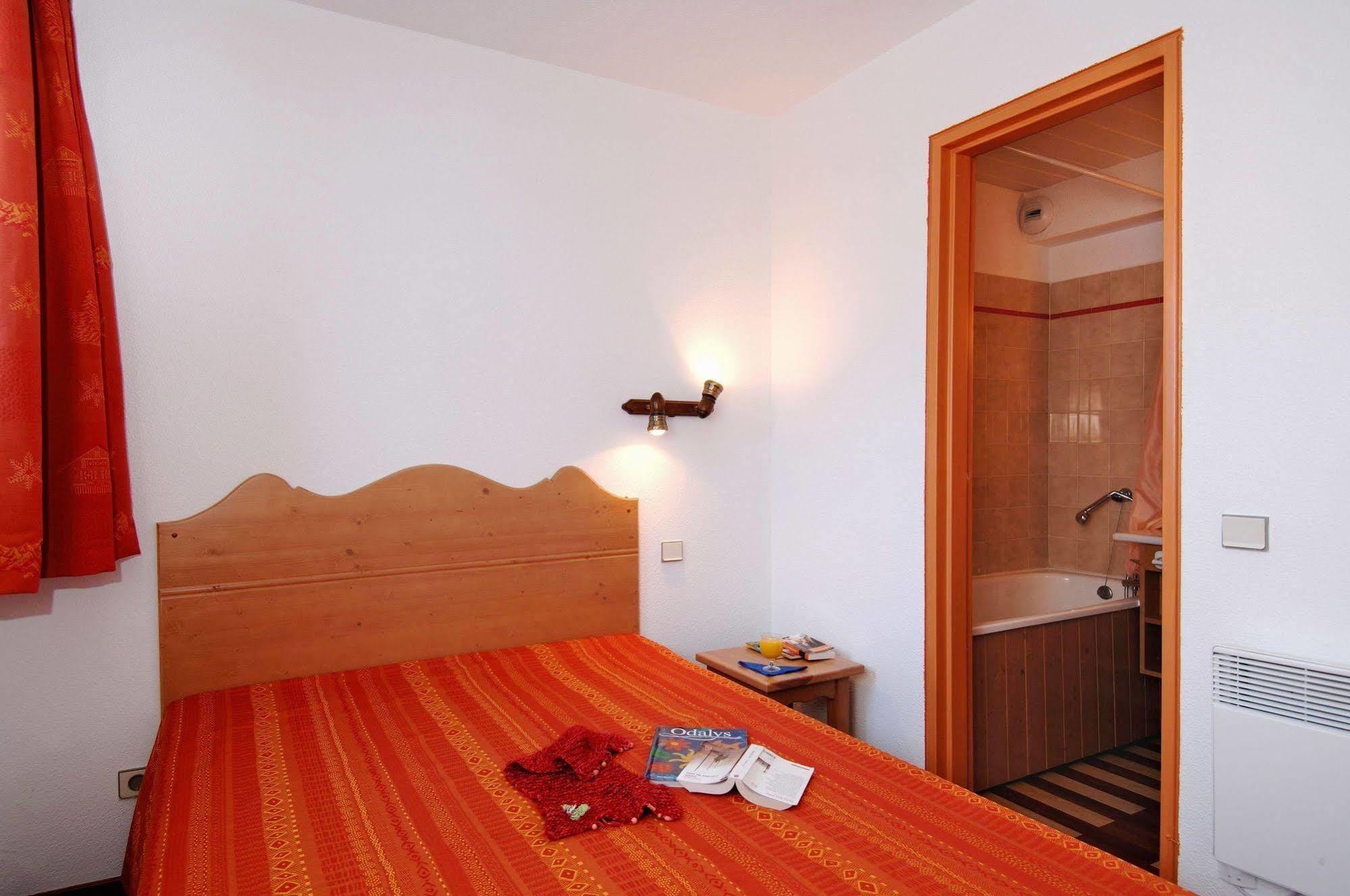 Residence Odalys Le Hameau Du Borsat 蒂涅 外观 照片